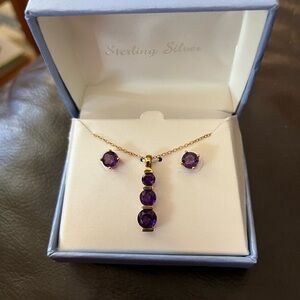 Selling because I have too many items similar.